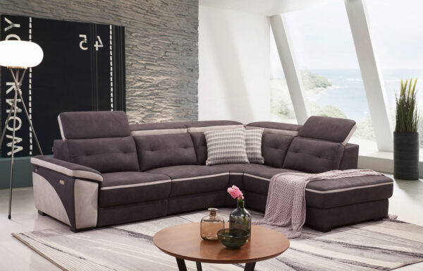 Alberta Sofa by Rocka - sofa i alcantara eller italiensk kuhud.